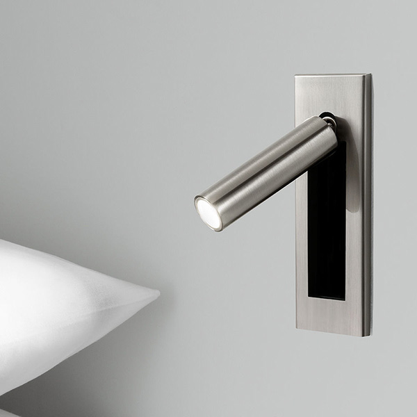 polished-adjustable-LED-bedside-reading-light-for-hotel-guestroom