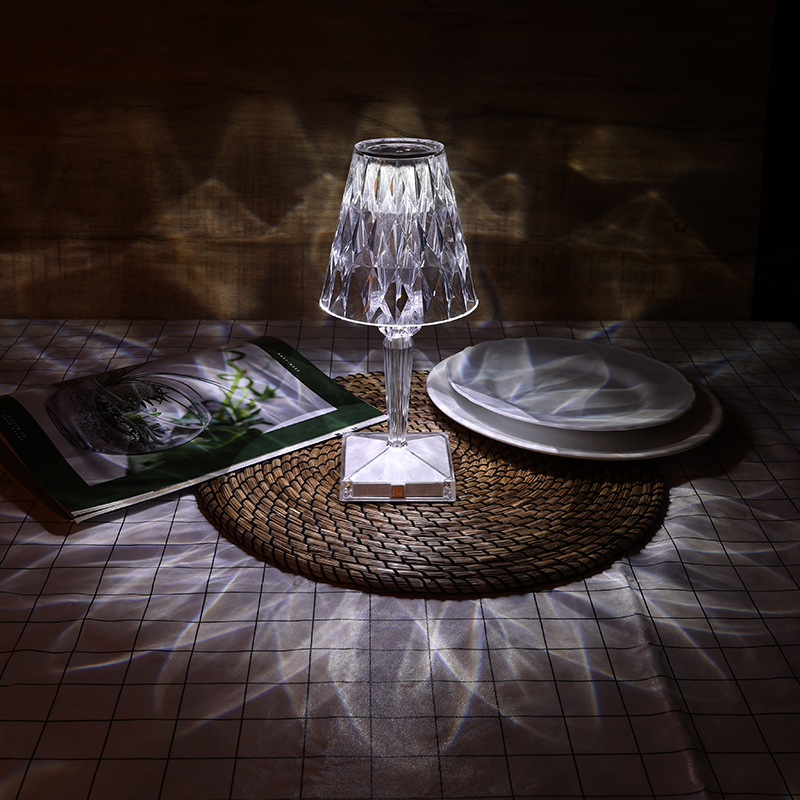 Mini table lamp for bar